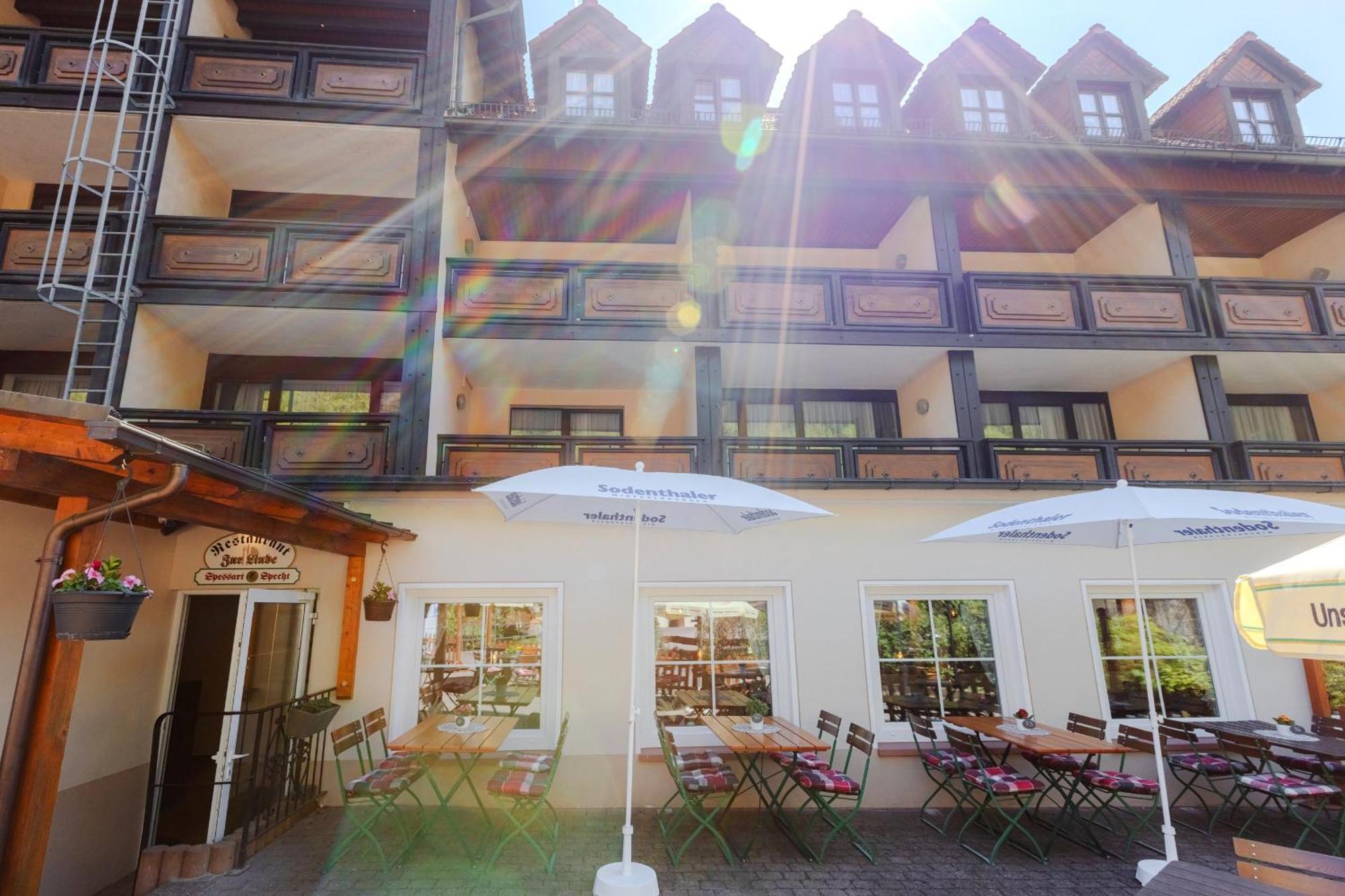 Landgasthof Zur Linde Heimbuchenthal Екстериор снимка
