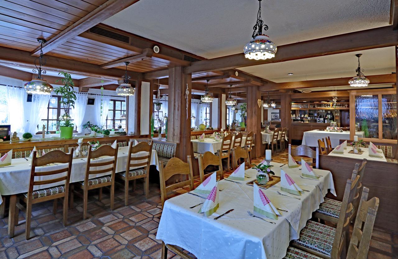 Landgasthof Zur Linde Heimbuchenthal Екстериор снимка